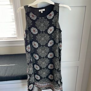 (3/$15) sale Max studio size small like new